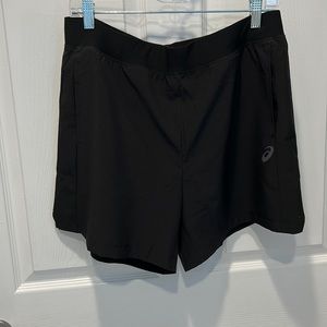 New without tag 0ASIC running shorts, size large